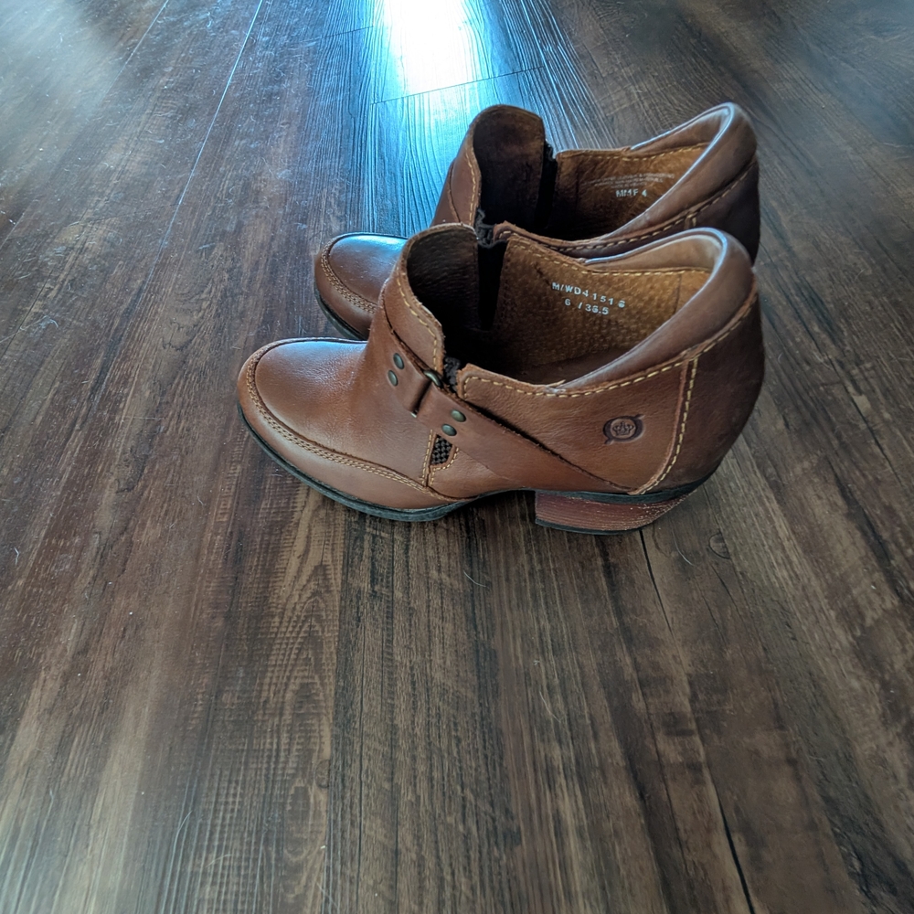 Born Cognac Brown Leather Heeled Booties